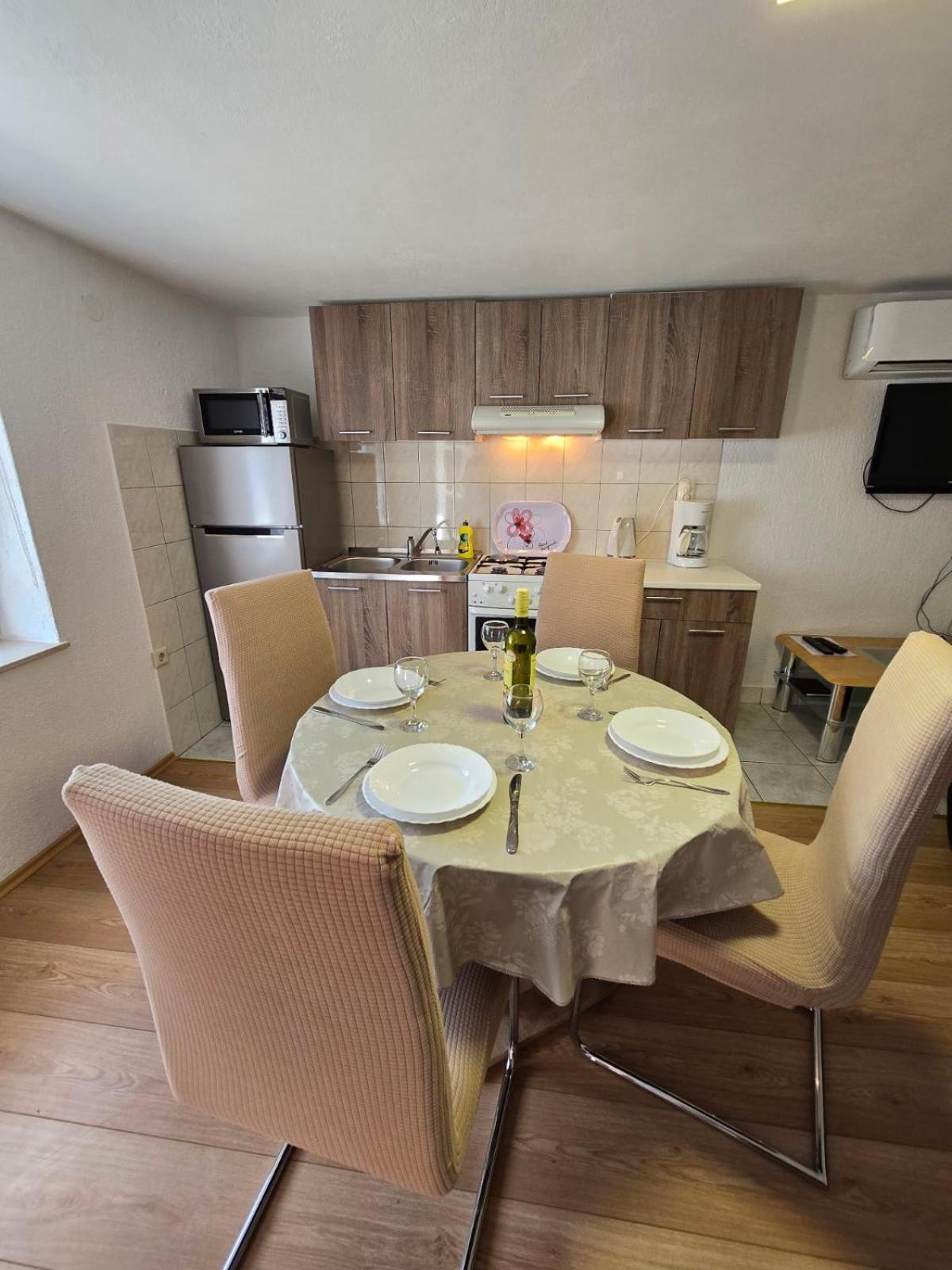 Apartments Ljubica Polje  Eksteriør bilde